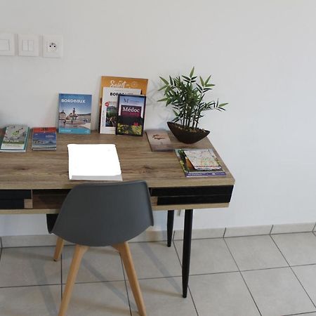 Appartement Bordeaux Lac Bagian luar foto